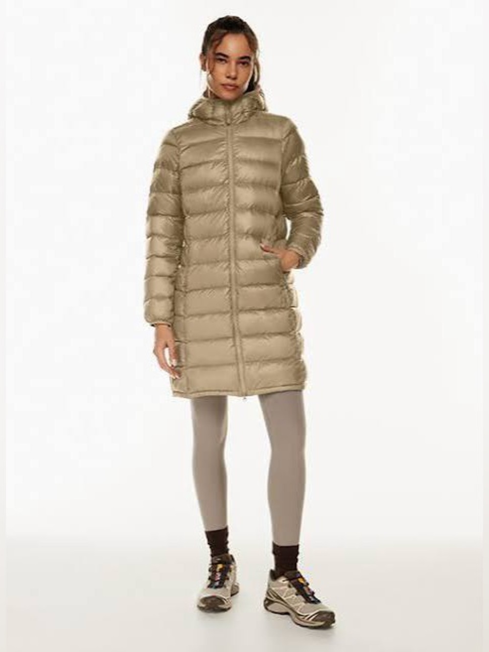 Aritzia TNA Little Puff Long in Taupe